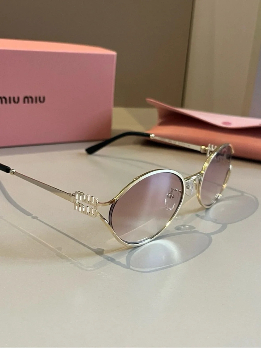 Miu Miu elegant miu